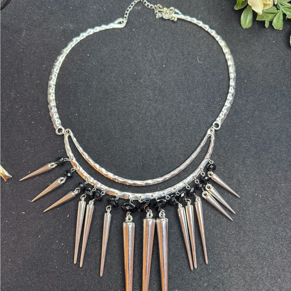Chico's Jewelry - NWOT Chico’s Silver and Black Statement Bib Necklace